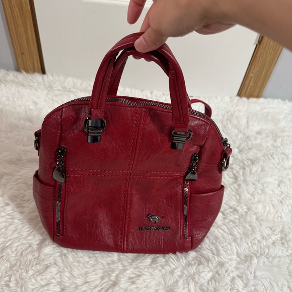 Red Multifunction Shoulder Bag - Picture 5 of 9